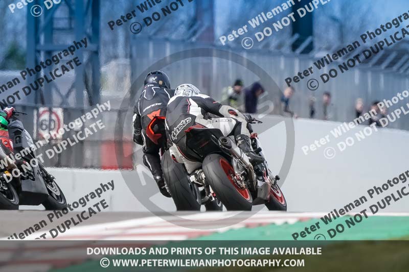 donington no limits trackday;donington park photographs;donington trackday photographs;no limits trackdays;peter wileman photography;trackday digital images;trackday photos